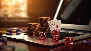 မြန်မာ့ Online Slot Games ကစားနေသည့် မြင်ကွင်း